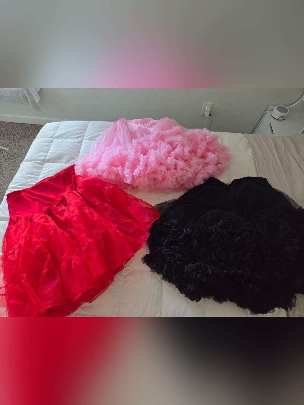 Lot of 3 Vintage Style Crinoline Petticoats Unique Vintage Pink Black Red M/OS